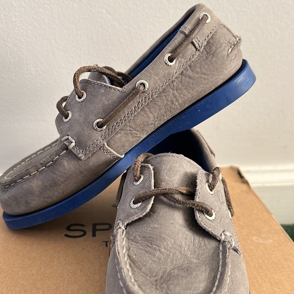 Boys Sperry Topsiders - Exclusive Sperry x Vineyard Vines Collaboration - Picture 4 of 14